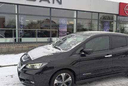 Nissan Leaf 25.899 km 12.990 &euro; Radebeul 01445