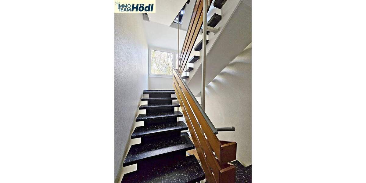 Etagenwohnung Eningen unter Achalm Eningen - 3 Zimmer, 71 m&sup2;, 219.000&euro; | Angebot:25744163