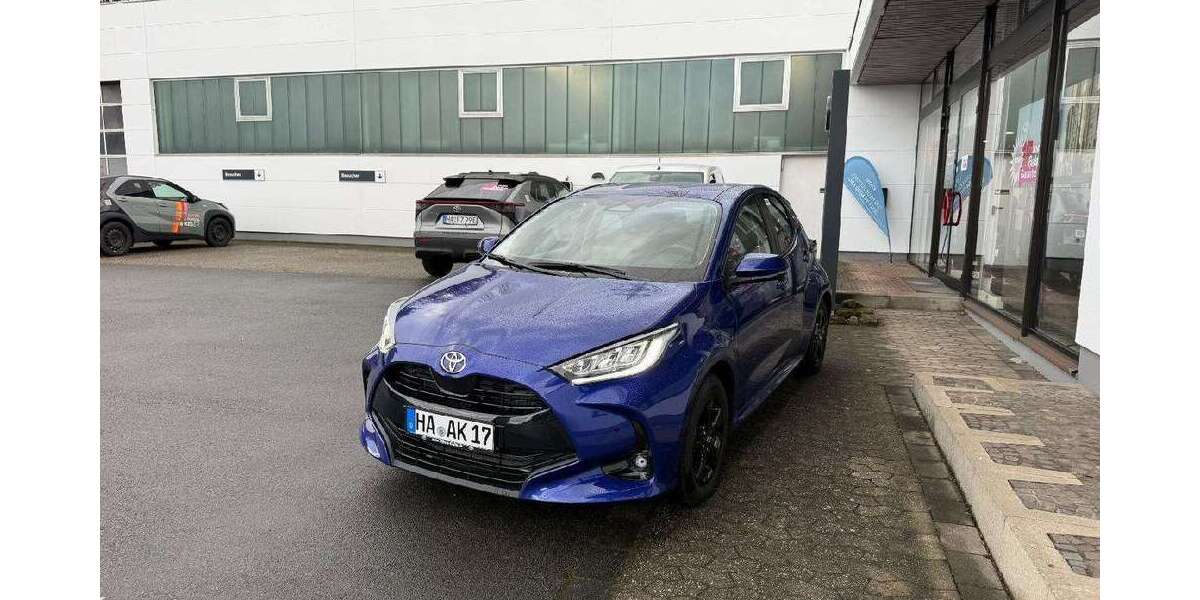 Toyota Yaris 1.800 km 27.950 &euro; Kreuztal 57223