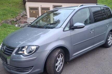 VW Touran 149.000 km 6.799 € Tiengen 79761