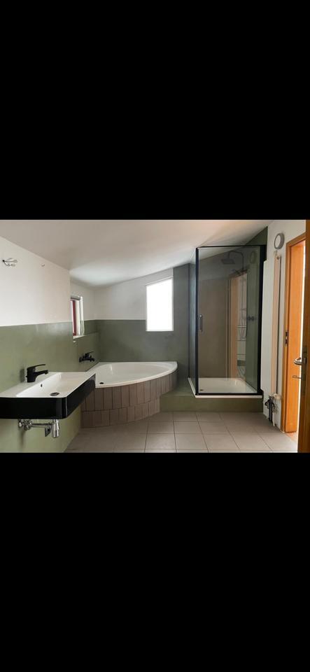 Lichtdurchflutete Maisonettenwohnung zimmer