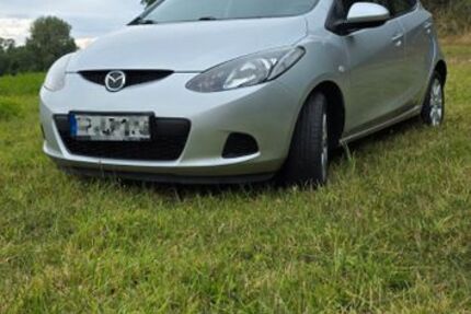 Mazda 2 61.000 km 4.700 &euro; Bad berka 99438