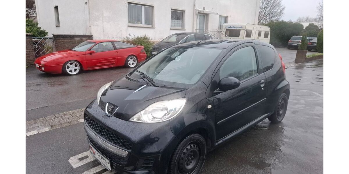 Peugeot 107 125.000 km 2.290 &euro; Hamm 59067