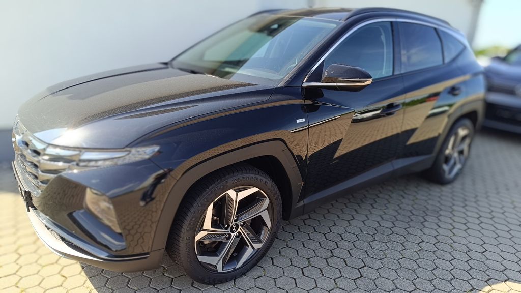 Hyundai TUCSON 32.950 km 28.690 &euro; Broderstorf / OT Pastow 18184