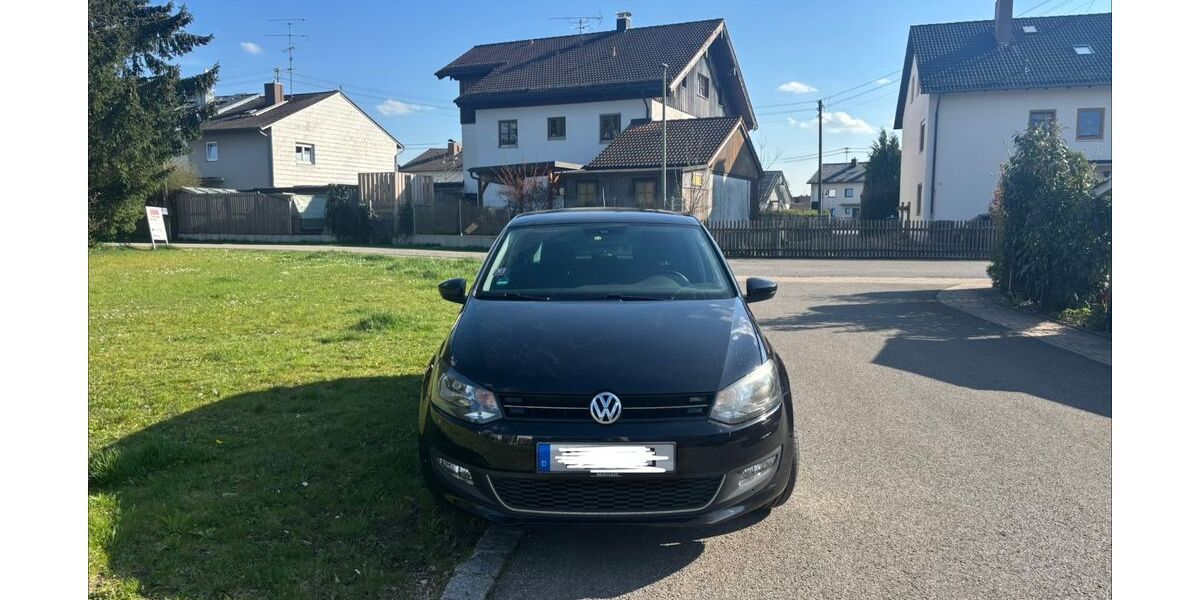 VW Polo 128.425 km 5.600 &euro; München 81827