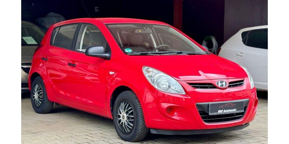 Hyundai i20 128.000 km 2.950 &euro; Pfullingen 72793