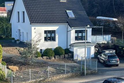 Haus Meinerzhagen - 469.000&euro; | Angebot:25635841