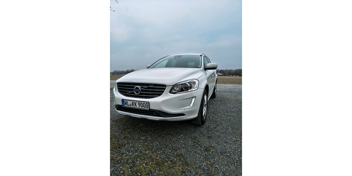 Volvo XC60 153.000 km 17.900 &euro; Kakenstorf 21255