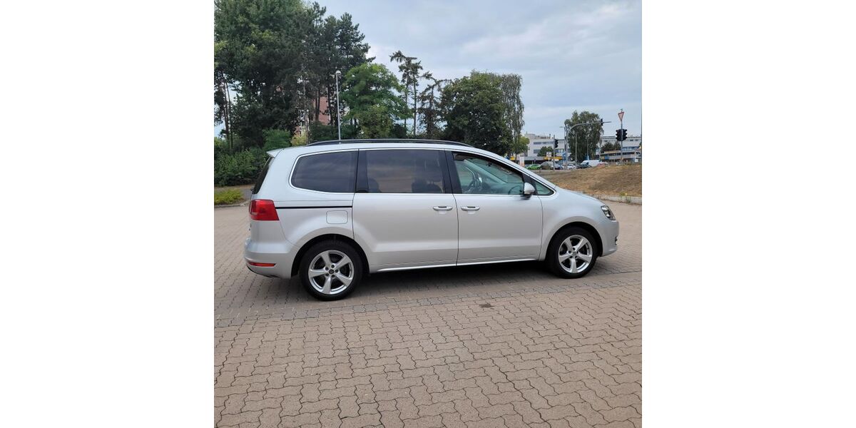 VW Sharan 209.000 km 9.999 &euro; Garbsen 30823