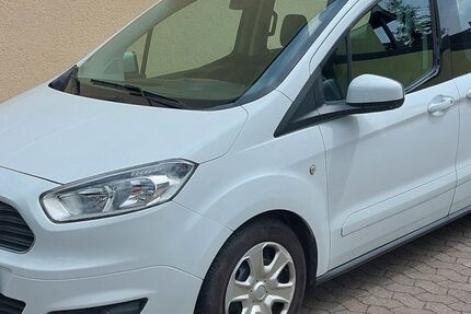 Ford Tourneo Courier 78.000 km 5.777 &euro; Nürnberg 90455