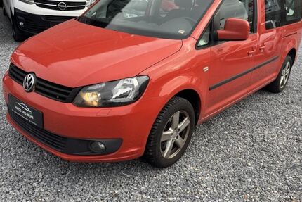 VW Caddy 233.000 km 6.699 &euro; Paderborn 33100