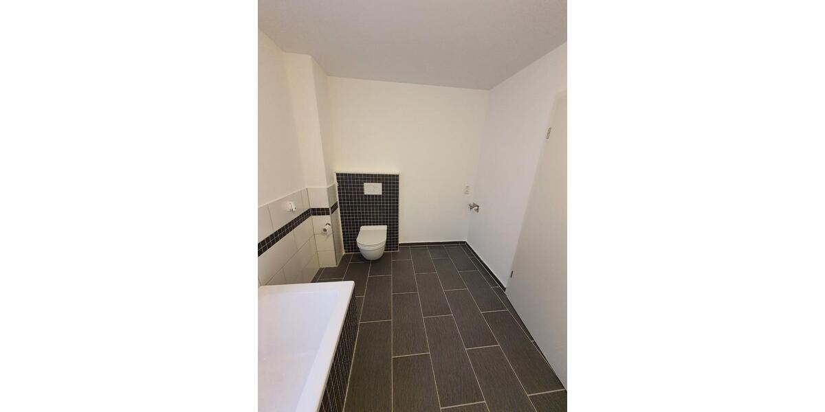 Doppelhaushälfte Trostberg - 4 Zimmer, 116 m&sup2;, 1.600&euro; | Angebot:24733392