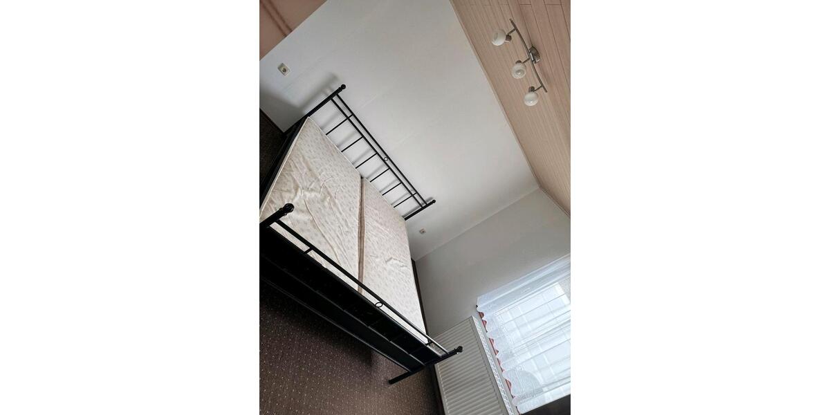 Einfamilienhaus Mehren - 8 Zimmer, 110 m&sup2;, 230.000&euro; | Angebot:27158207