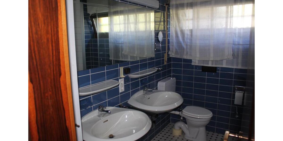 Bungalow Michelstadt - 5 Zimmer, 154 m&sup2;, 1.300&euro; | Angebot:24828710