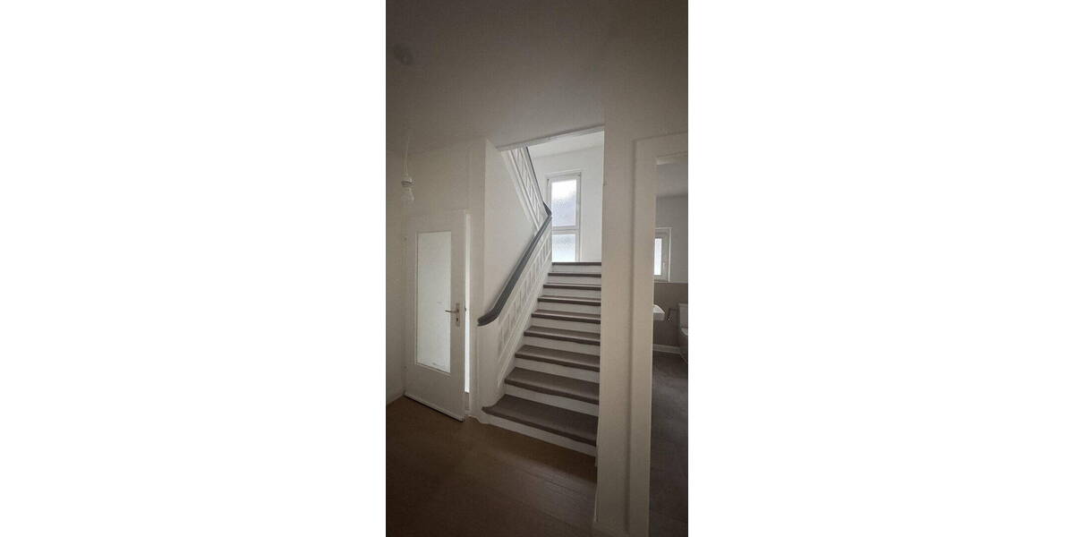 Einfamilienhaus Sankt Augustin Mülldorf - 1 Zimmer, 210 m&sup2;, 615.000&euro; | Angebot:25969718