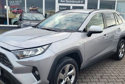 Toyota RAV 4 67.000 km 29.990 &euro; Staßfurt 39418