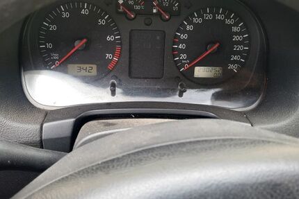 VW Golf 290.000 km 700 € Mannheim 68229