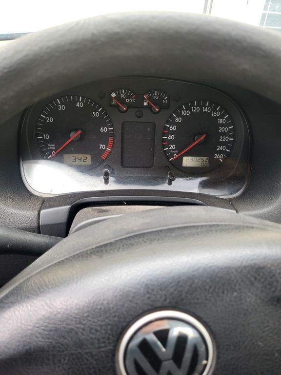 VW Golf 290.000 km 700 € Mannheim 68229