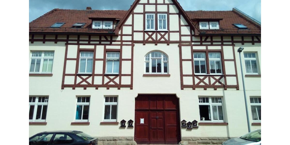 Etagenwohnung Kahla - 3 Zimmer, 96 m&sup2;, 672&euro; | Angebot:24507325