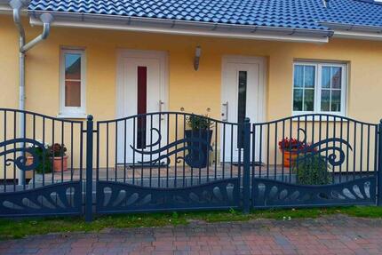 Bungalow 2 Wohneinheiten Rügen 65 + 55qm Stellplätze 2 Terrassen 5 zimmer