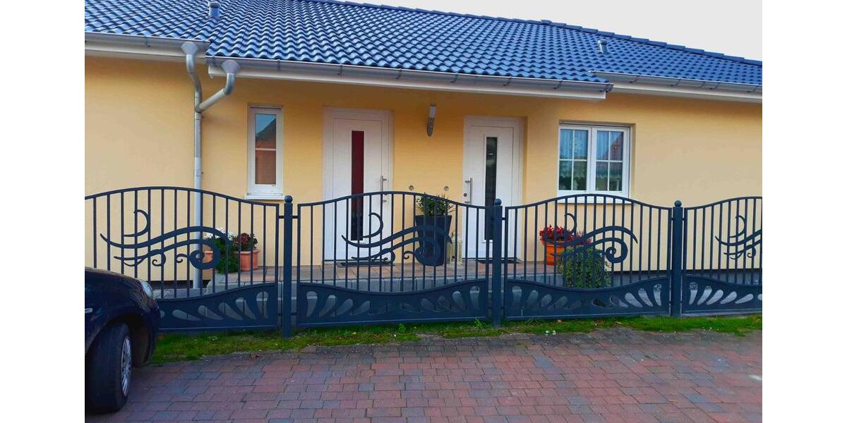 Bungalow 2 Wohneinheiten Rügen 65 + 55qm Stellplätze 2 Terrassen 5 zimmer
