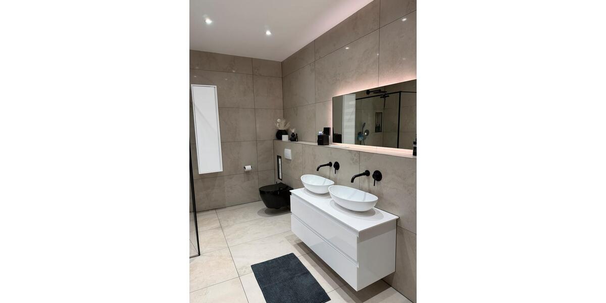 Kernsanierte Doppelhaushälfte mit Garten,Garage&SmartHome 4 zimmer