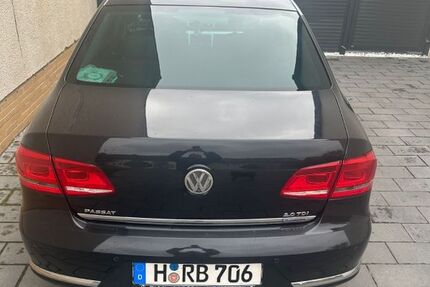 VW Passat 148.601 km 12.599 € Hannover 30167
