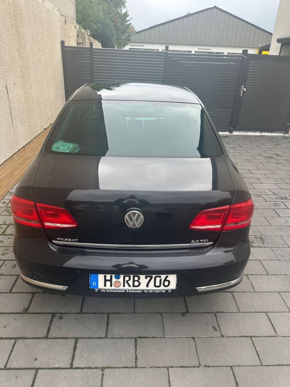 VW Passat 148.601 km 12.799 € Hannover 30167