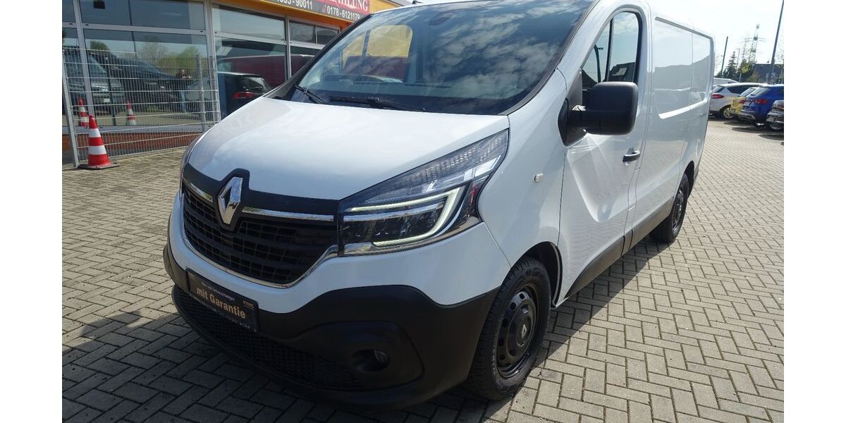 Renault Trafic 232.225 km 10.450 &euro; Bad Lauchstädt 06246