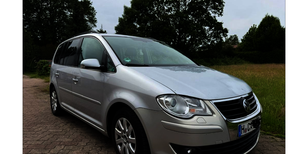 VW Touran 295.000 km 3.300 &euro; Neustadt am Rübenberge 31535