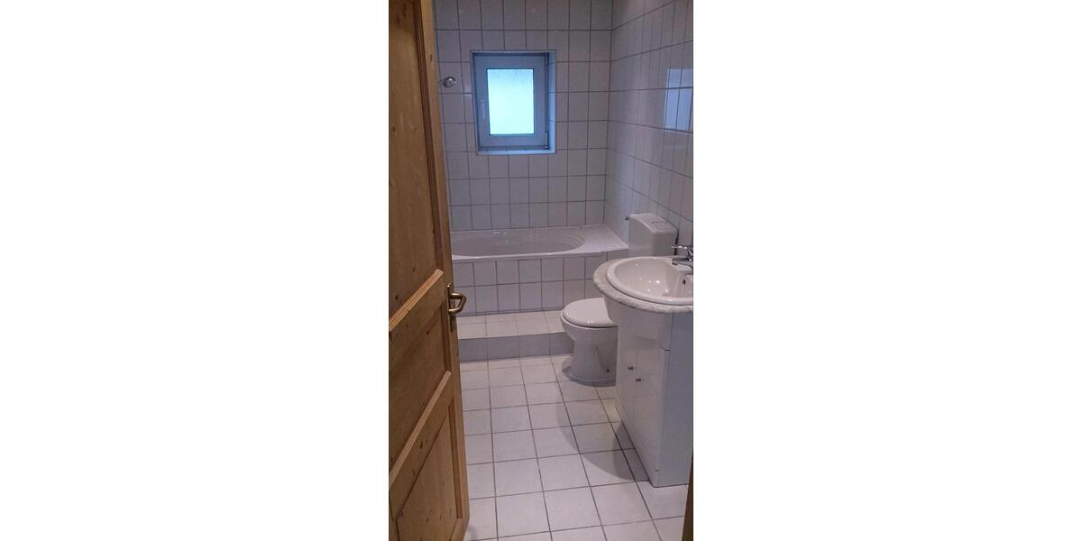 Etagenwohnung Hirschaid - 2 Zimmer, 60 m&sup2;, 640&euro; | Angebot:25392085