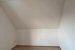 Etagenwohnung Wesendorf - 4 Zimmer, 90 m&sup2;, 880&euro; | Angebot:25980986