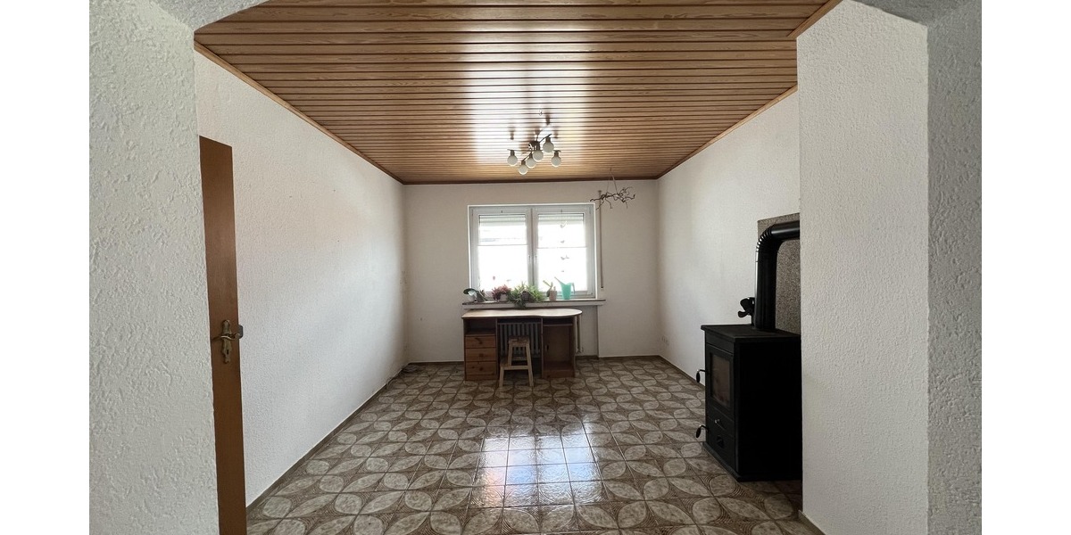 Weitsicht vor der Haustür - Einfamilienhaus Giesen Giesen | Angebot:27091097