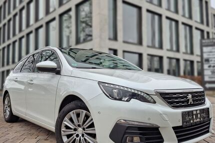 Peugeot 308 183.000 km 7.499 &euro; Würzburg 97080
