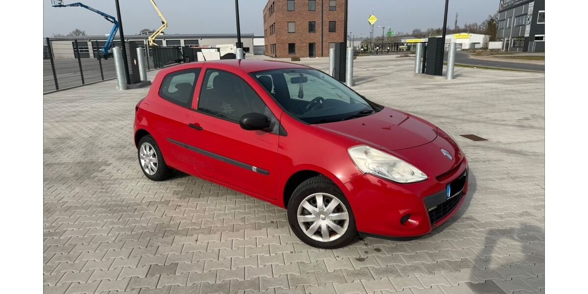 Renault Clio 108.000 km 3.950 &euro; Gronau 48599