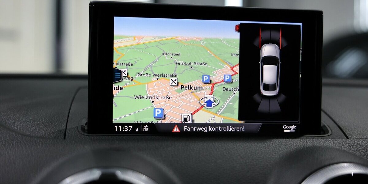 Audi A3 LIMOUSINE 1.4 TFSI BUSINESS / VIRTUAL-COCKPIT 119.000 km 16.993 &euro; Hamm 59077