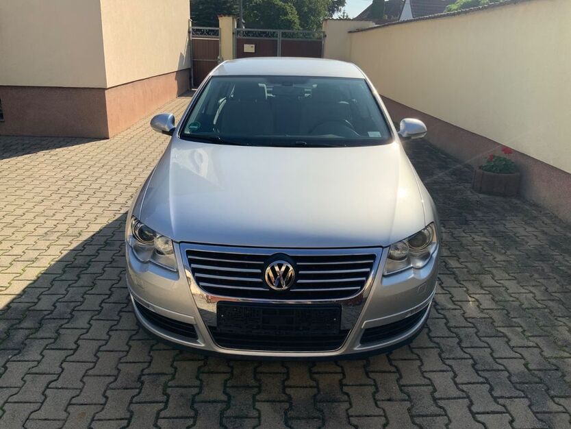 VW Passat 97.614 km 4.499 € Sülzetal 39171