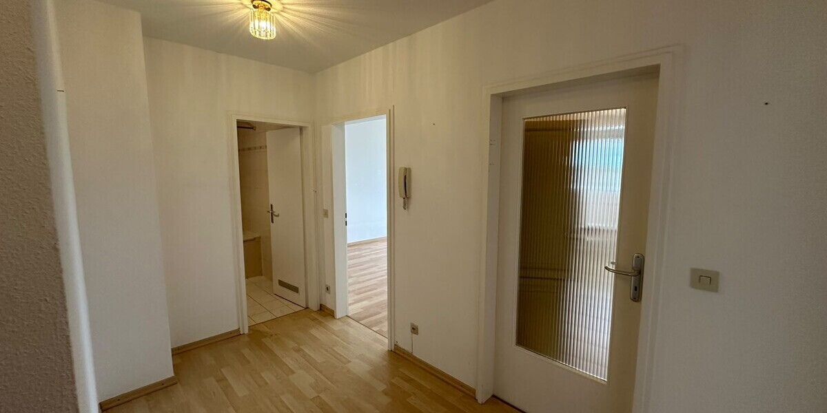 ***Sonne, Weitblick, Wohngefühl: 2-Zimmer-Wohnung mit Süd-Balkon in Unterhaching*** - Etagenwohnung Unterhaching | Angebot:27200141
