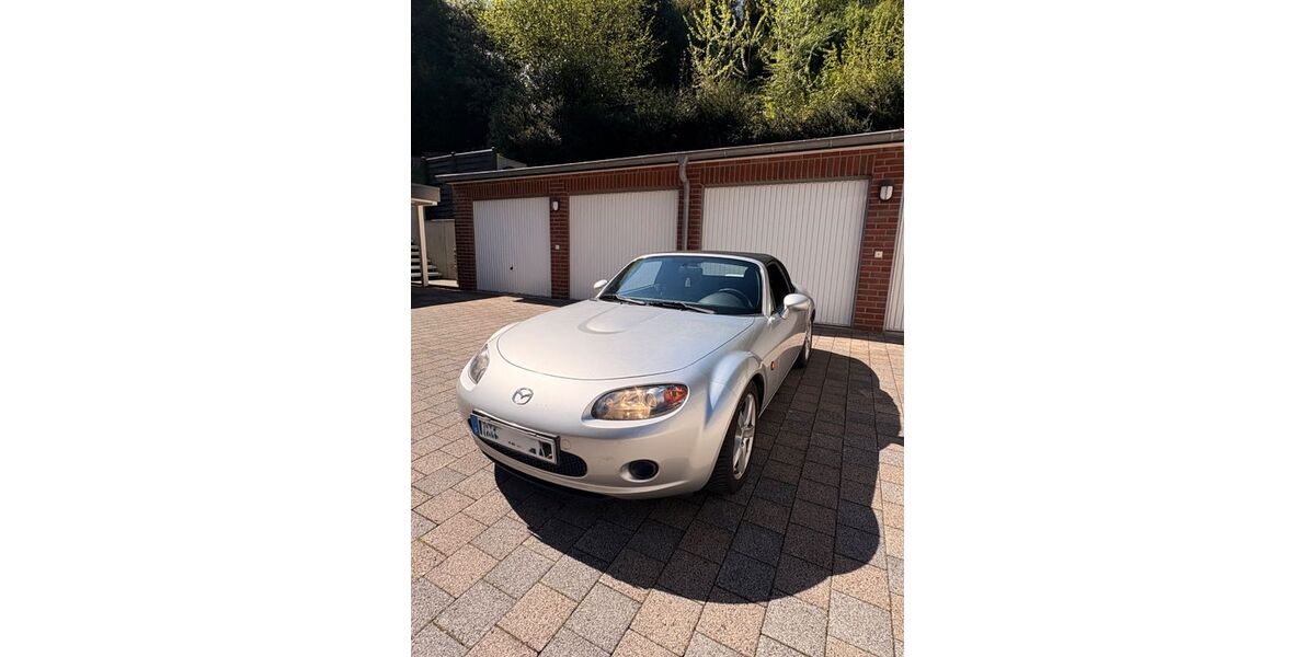Mazda MX-5 93.000 km 7.950 &euro; Hamburg 21073