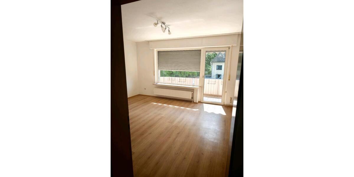 Etagenwohnung Lippstadt - 3 Zimmer, 84 m&sup2;, 830&euro; | Angebot:26678008
