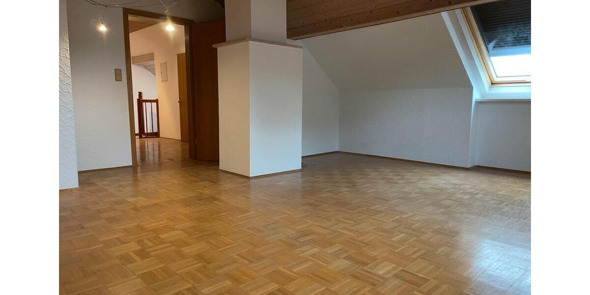 Etagenwohnung Thierhaupten - 4 Zimmer, 150 m&sup2;, 1.350&euro; | Angebot:26671332