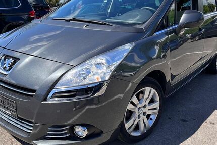 Peugeot 5008 152.000 km 6.990 &euro; Merzig 66663