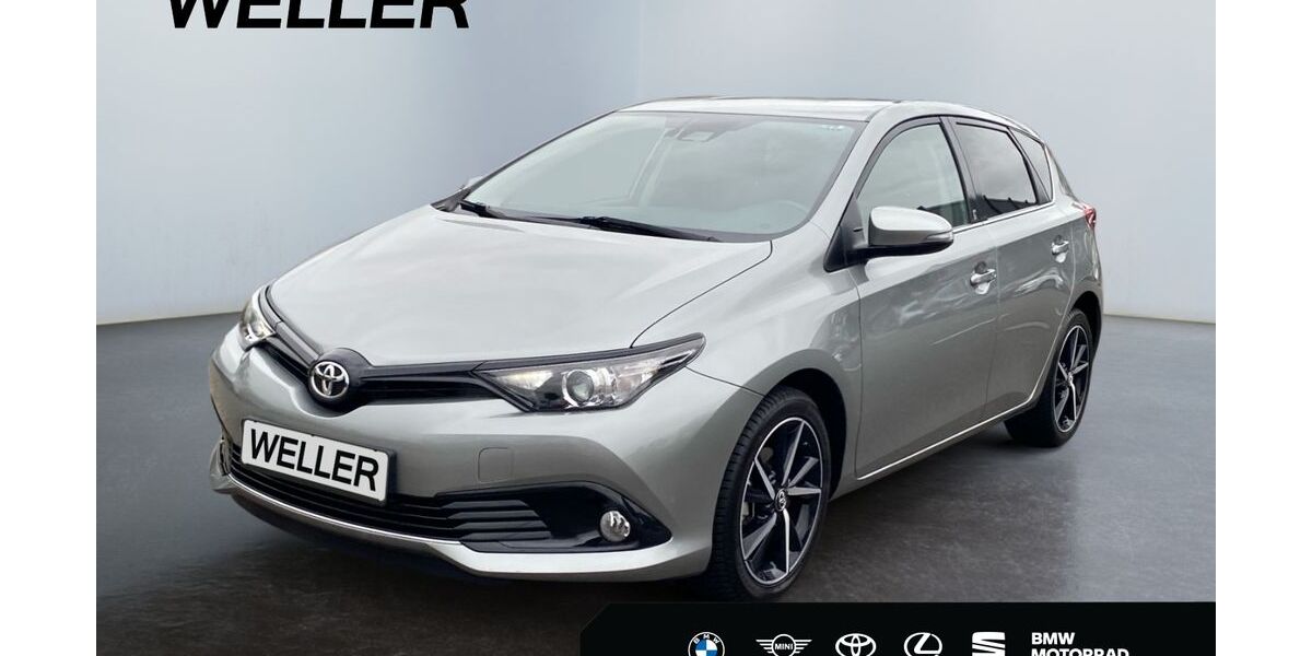 Toyota Auris 24.000 km 16.290 &euro; Leipzig 04178