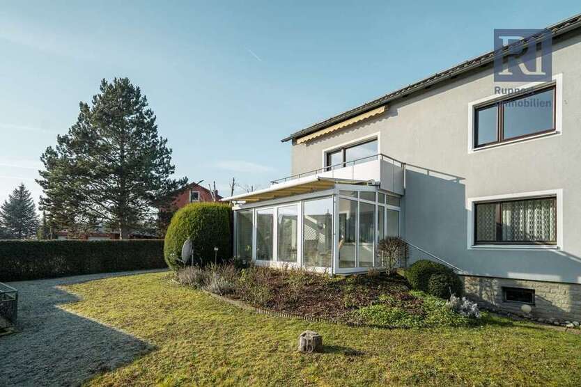 Haus zum Kaufen in Estenfeld 795.000 € 248 m²