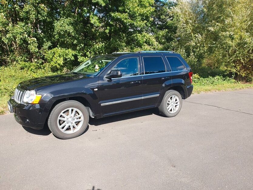 Grand Cherokee
