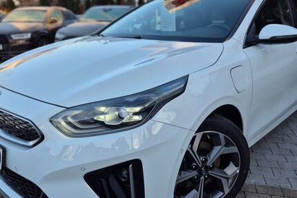 Kia ceed Sportswagon 54.900 km 19.990 &euro; München 81247