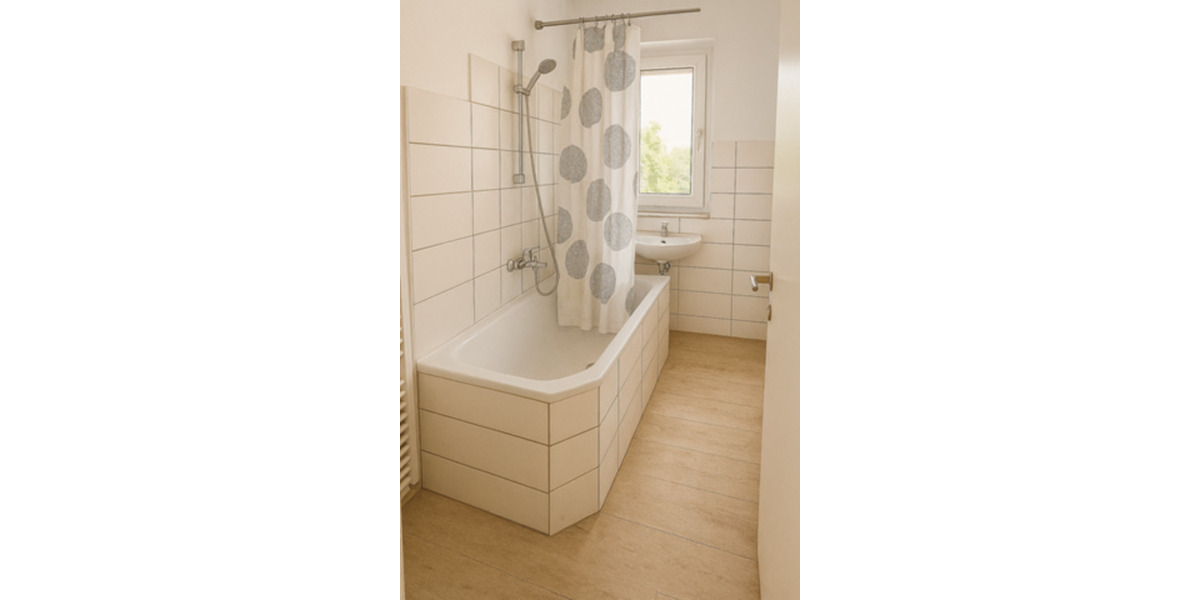 Etagenwohnung Seehausen (Altmark) - 3 Zimmer, 60 m&sup2;, 350&euro; | Angebot:25871708