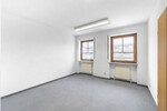 WINDISCH - Attraktive Wohnung mit 4 Zimmern im Herzen von Puchheim - aktuell als Büro genutzt - Etagenwohnung Puchheim | Angebot:25974146