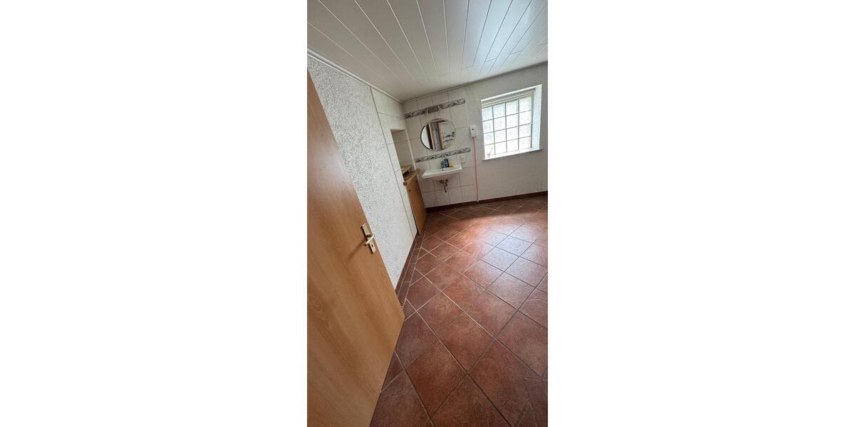 Reihenhaus Saarwellingen - 4 Zimmer, 73 m&sup2;, 85.000&euro; | Angebot:27150751