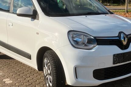 Renault Twingo 68.500 km 8.100 € Varel 26316
